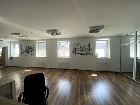 коммерческая по адресу Муры ул. (Поліни Осипенко), 18