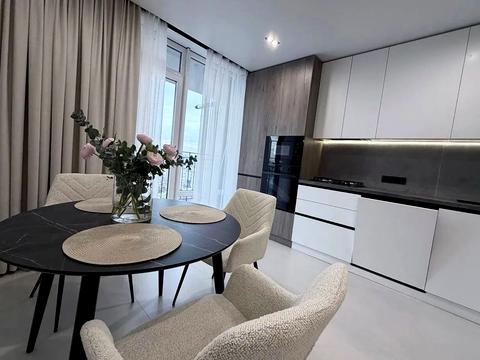 квартира по адресу Юліана Пелеша ул., 3