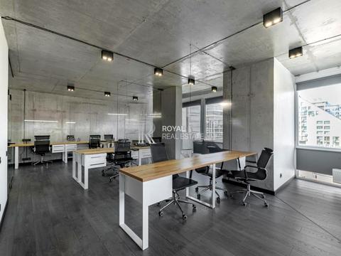 комерційна за адресою Дмитрівська вул., 60