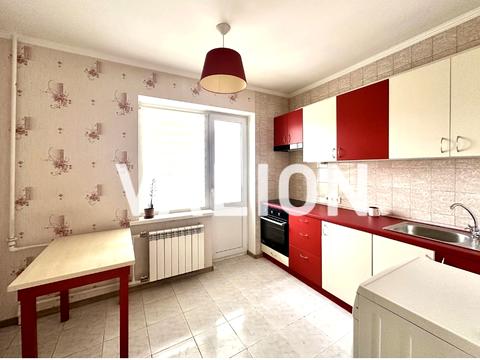 квартира за адресою Академіка Глушкова просп., 14