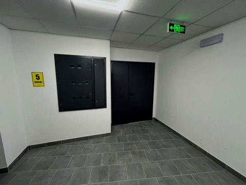 квартира за адресою Молодіжна вул., (Будинок 2)