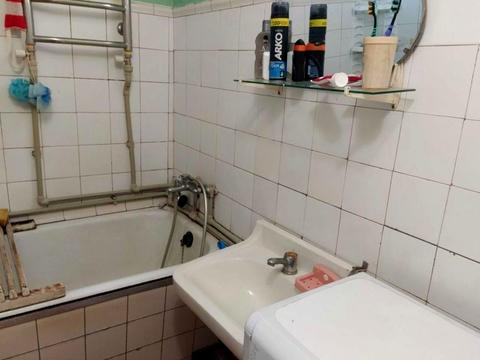 квартира за адресою Арсенія Тарковського вул. (Володарського), 60