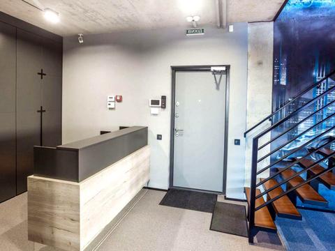 комерційна за адресою Валерія Лобановського просп. (Червонозоряний), 150-160