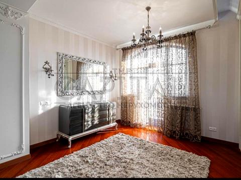 будинок за адресою Івана Богуна вул., 1