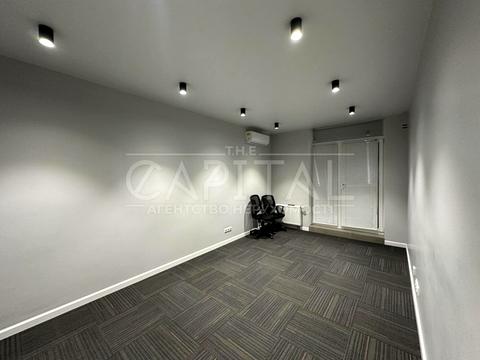 комерційна за адресою Київ, Джона Маккейна вул. (Івана Кудрі), 7