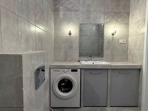 квартира за адресою смт. Брюховичі, Степана Ленкавського вул., 10