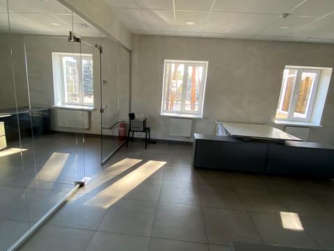 комерційна за адресою Велика Кільцева вул., 7