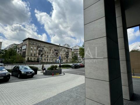 комерційна за адресою Київ, Академіка Книшова вул. (Амурська), (Будинок 1)