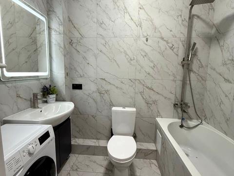 квартира за адресою Богдана Хмельницького вул., 25-Б