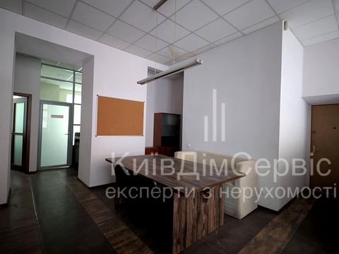 коммерческая по адресу Антоновича ул. (Горького), 24