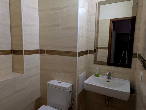 коммерческая по адресу Антоновича ул. (Горького), 24