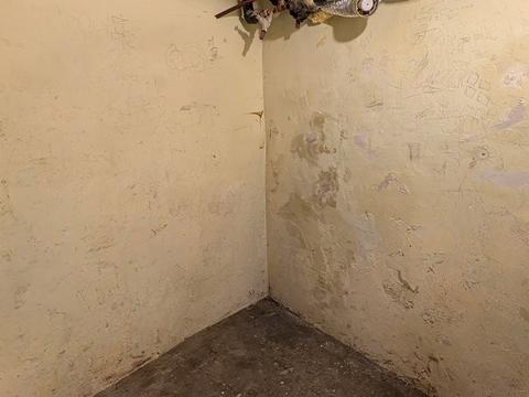 коммерческая по адресу Антоновича ул. (Горького), 24