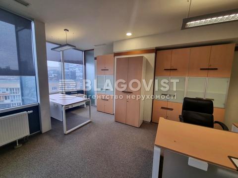 комерційна за адресою Кловський узвіз (Кловський), 7a