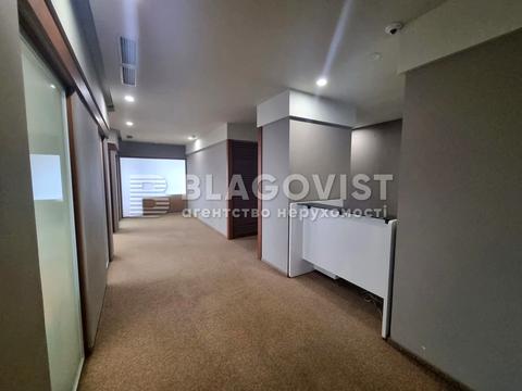 комерційна за адресою Кловський узвіз (Кловський), 7a