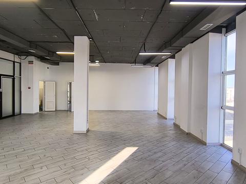 комерційна за адресою Проскурівського підпілля вул., 61