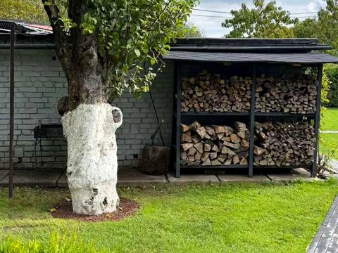 будинок за адресою Розточчя вул., 11