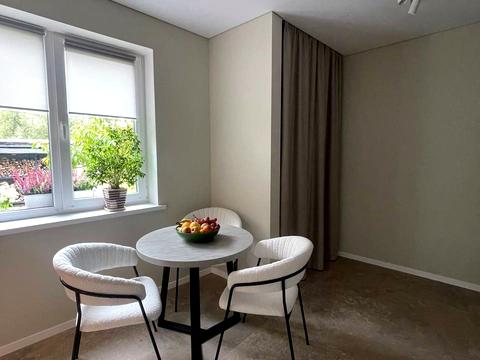 будинок за адресою Розточчя вул., 11