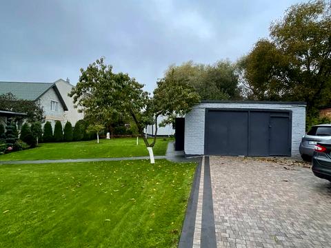 будинок за адресою Розточчя вул., 11