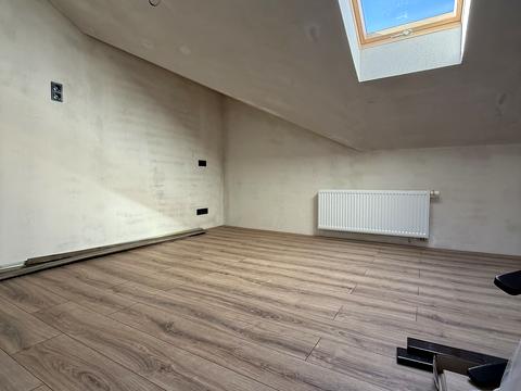 дом по адресу Ирпень, Миколи Сингаївського ул. (Ново-Оскольская), 61