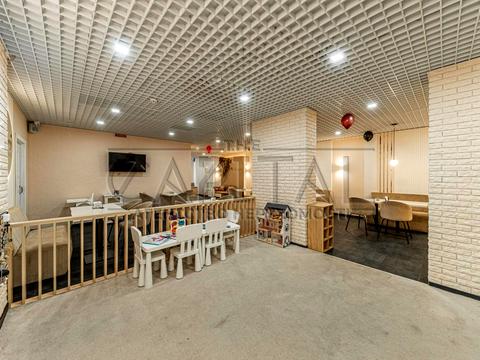 комерційна за адресою Юлії Здановської вул. (Ломоносова), 48