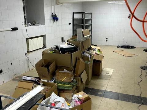 комерційна за адресою Дмитра Яворницького просп. (Карла Маркса), 46