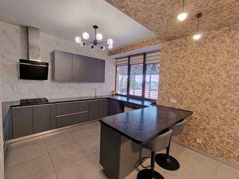 будинок за адресою Ентузіастів