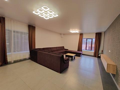 будинок за адресою Ентузіастів