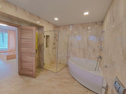 будинок за адресою Ентузіастів