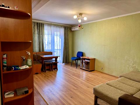 квартира за адресою Богдана Хмельницького просп. (Героїв Сталінграда), 39