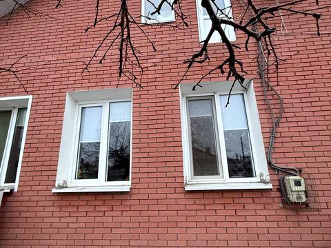будинок за адресою Лівобережна вул., 9