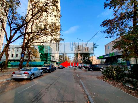 коммерческая по адресу Львовская ул., 1