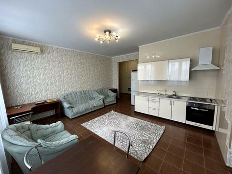 квартира за адресою Срібнокільська вул., 3-В