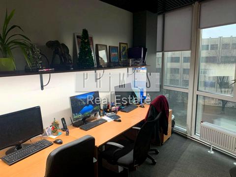 комерційна за адресою Харківське шосе, 19