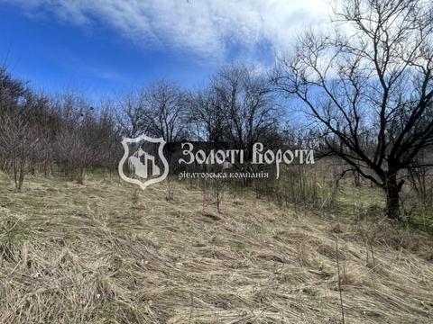 ділянка за адресою Межигірська вул.