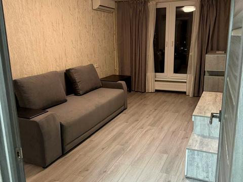 квартира за адресою Князя Романа Мстиславича вул. (Генерала Жмаченка), 18