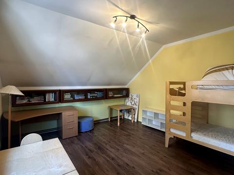 будинок за адресою Кар'єрна вул.