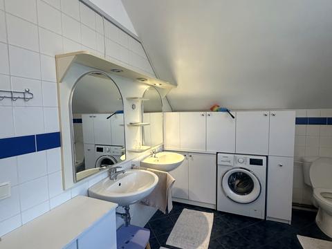 будинок за адресою Кар'єрна вул.