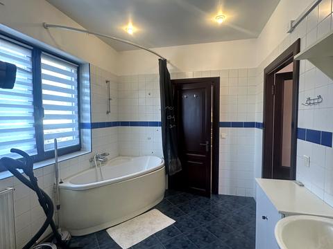 будинок за адресою Кар'єрна вул.