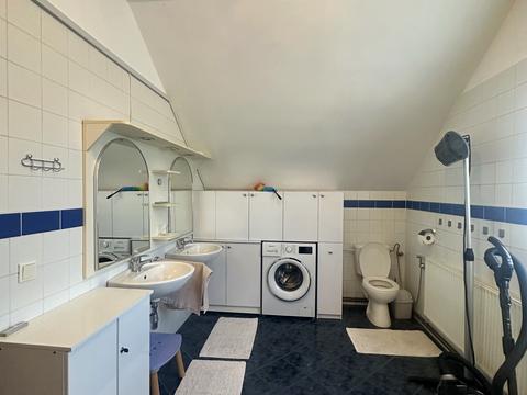 будинок за адресою Кар'єрна вул.