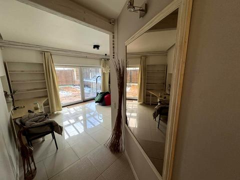 квартира за адресою Олександра Олеся вул., 12