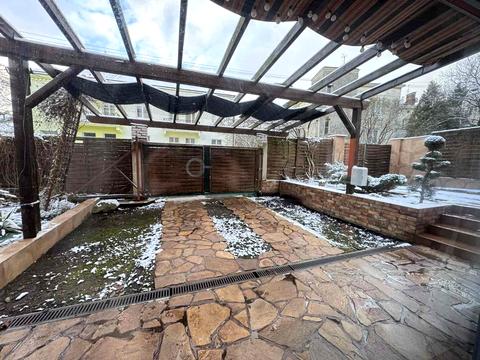 квартира за адресою Олександра Олеся вул., 12