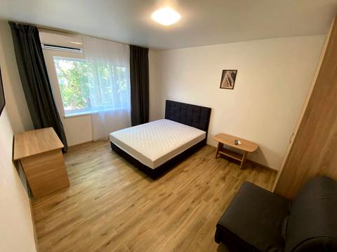 квартира за адресою Олександра Кониського вул. (Володарського), 17