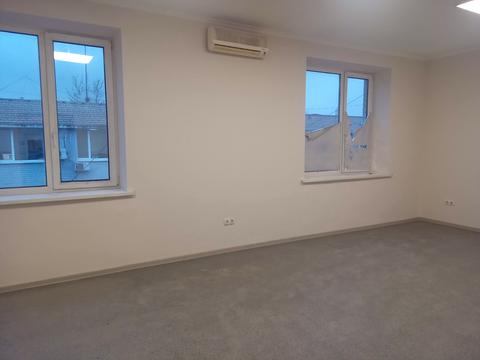 коммерческая по адресу Богдана Хмельницкого ул., 16