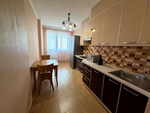 квартира за адресою Юрія Кондратюка вул., 3