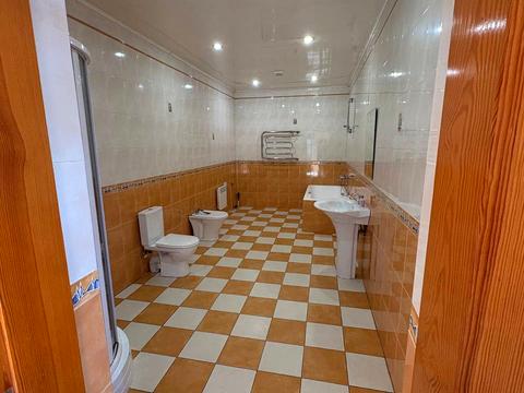 коммерческая по адресу Богдана Хмельницкого ул., 16