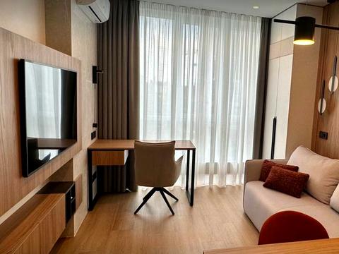 квартира по адресу Салютная ул., (Будинок 02301-02303)