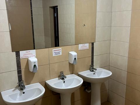 коммерческая по адресу Червоной Калины просп., 63а