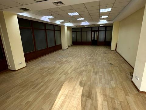 коммерческая по адресу Червоной Калины просп., 63а