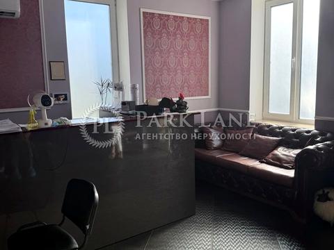 комерційна за адресою Київ, Польова вул., 63-65