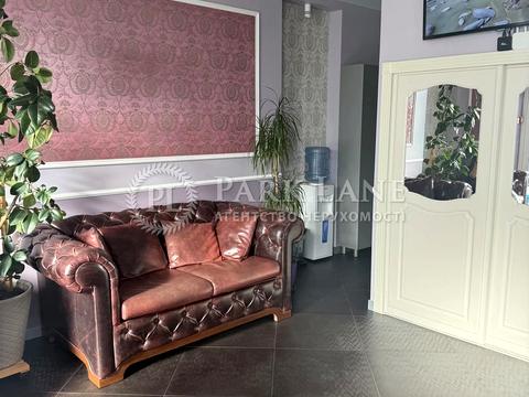 комерційна за адресою Київ, Польова вул., 63-65